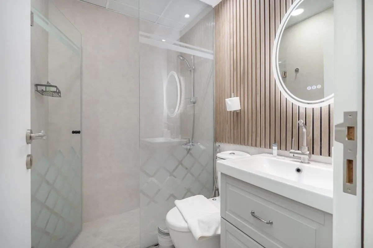Heavenly Studio In Jvc With Lots Of Dining Options Nearby Apartment Dubai 0*,