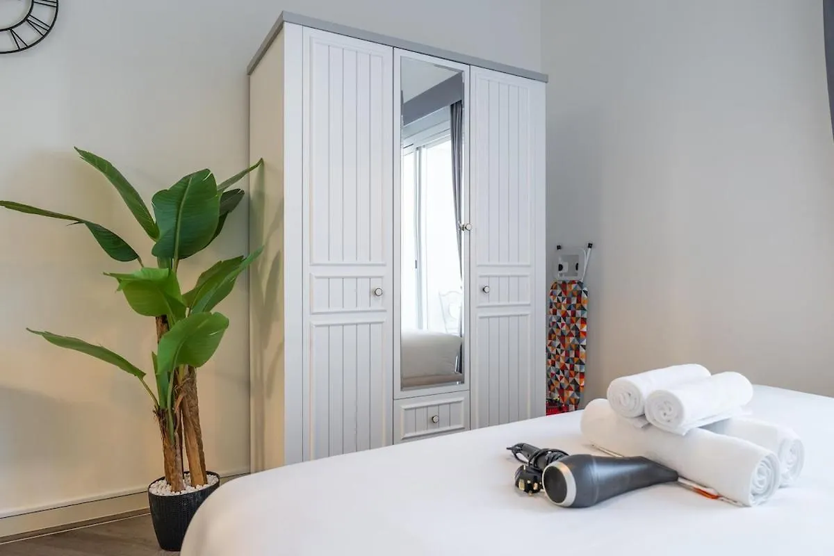 Heavenly Studio In Jvc With Lots Of Dining Options Nearby Apartment Dubai 0*,  United Arab Emirates